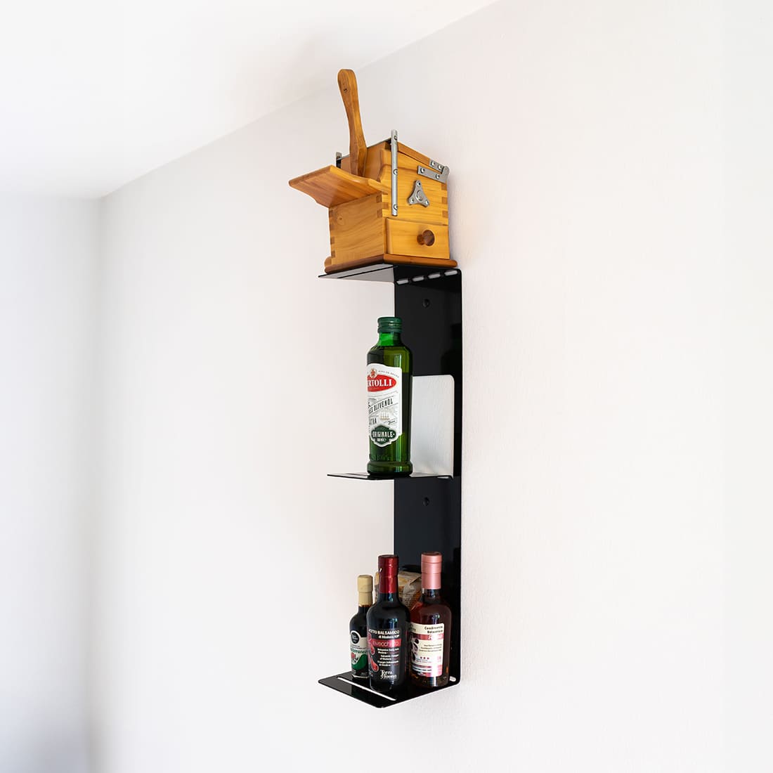 1210 F Booksbaum Wandregal Ambiente