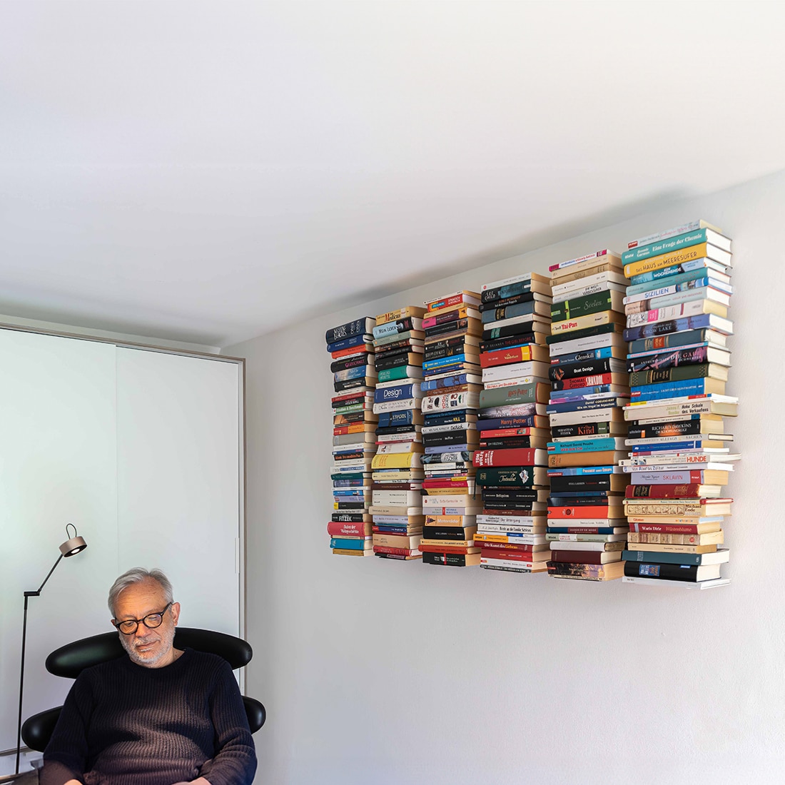 1210 F Booksbaum Wandregal Ambiente6
